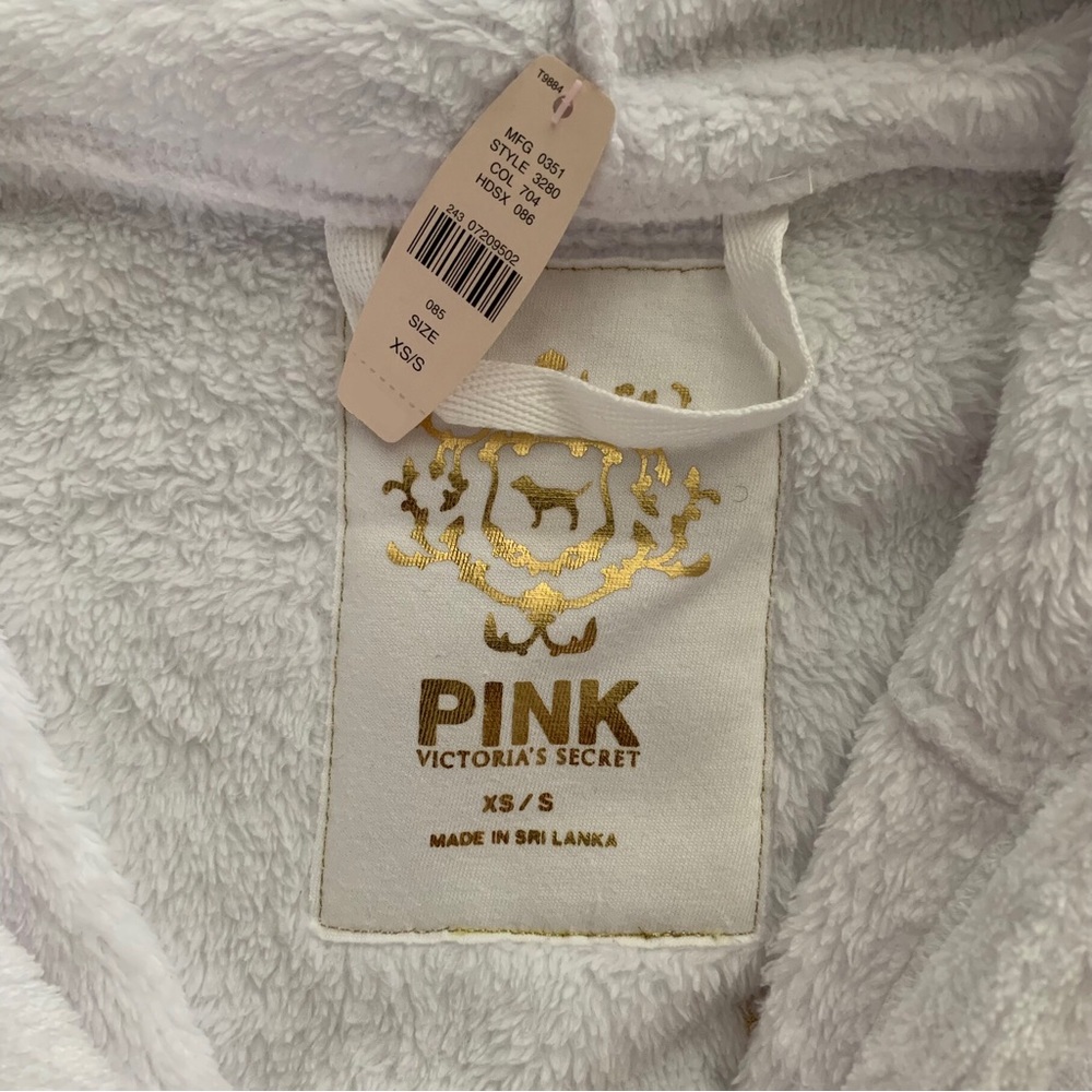 Victoria’s Secret PINK Rock Royalty plush soft Embroidered Bath Robe - Picture 6 of 16